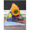 Image 1 : Bundle of kids Summer Pool Fun / Water Blasters and Floatie Board