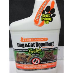 New Liquid Fence Dog & Cat Repellant Training Aid / keeps cats out of