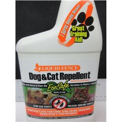New Liquid Fence Dog & Cat Repellant Training Aid / keeps cats out of
