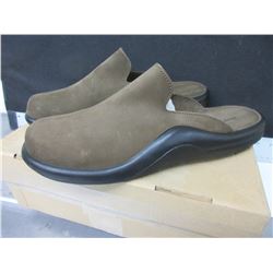 Hammacher Schlemmer Slip on Summer Shoes made in Portugal size 11.5-12