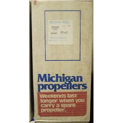 MICHIGAN WHEEL, 14-1/2 X 21 RH ALUMINUM PROPELLER