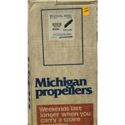 MICHIGAN 15-1/4 X 21 RH ALUMINUM PROPELLER