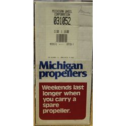 MICHIGAN 15.500 X 18 RH ALUMINUM PROPELLER