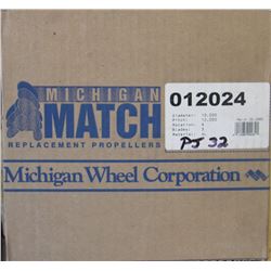 MICHIGAN 10.5 X 12 RH ALUMINUM PROPELLER