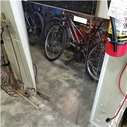 LOT OF STAINLESS SHEETS