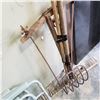 Image 3 : BUNDLE OF GARDEN TOOLS