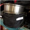 Image 3 : VINTAGE MILK CAN AND COBO BBQ