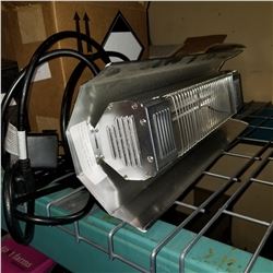 MOUNTABLE INFRARED HEATER LIP-15-TGG-SP-SB-SS WORKING