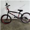 Image 1 : BLACK HYPER BMX BIKE