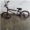 Image 3 : BLACK HYPER BMX BIKE