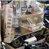 Image 3 : PALLET OF RETURNED ITEMS, KITCHEN APPLIANCES, VACUUMS