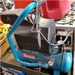 MAKITA 2HP AIR COMPRESSOR