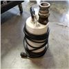 Image 2 : WHITE WATER PUMP