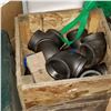 Image 3 : 2 BOXES OF 3" IRON FITTINGS