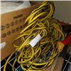 Image 1 : 2 BLACK AND YELLOW EXTENSION CORDS