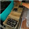 Image 1 : BOX OF 90 DEGREE IRON FITTINGS AND BOX OF 3/4" IRON PLUGS