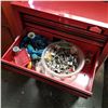 Image 4 : RED JOB MATE TOOL CHEST W/ TOOLS