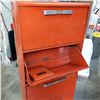 Image 2 : ORANGE METAL 4 DRAWER SHELF