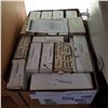 Image 1 : TRAY OF 30 - 15000 PSI GAUGES