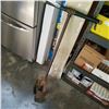 Image 1 : ANTIQUE POST HOLE DIGGER