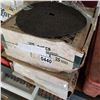 Image 1 : 2 BOXES OF 3M 9" DISC SANDING DISCS - 50 TOTAL