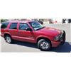 Image 2 : 2002 CHEVROLET BLAZER, RED, 4 DOOR, 282000KMM 4X4 WORKS, AC NEEDS RECHARGE, DRIVERS SIDE DOOR LOCK N