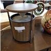 Image 1 : MCM BROWN TABLE SPEAKER