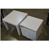 Image 2 : IKEA WHITE 2 DOOR ROLLING SHELF AND END TABLE