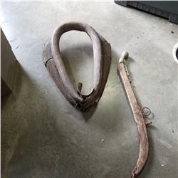 HORSE COLLAR AND HANE