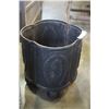 Image 2 : PLANTER AND LIVE ANIMAL TRAP