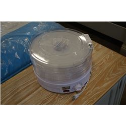 SALTON VITAPRO DEHYDRATOR