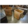 Image 1 : 2 WOOD CRATES AND 2 STOOLS