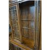 Image 3 : 2 PIECE OAK CHINA CABINET