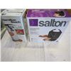 Image 1 : SALTON SANDWICH MAKER AND HAMILTON BEACH STAINLESS STEEL CAN OPENER