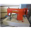 Image 3 : VINTAGE CHILDS SEWING MACHINE AND CARD DEALER AND TRUCK