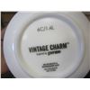 Image 2 : 2 VINTAGE PYREX BOWLS