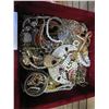 Image 2 : LARGE RED VELVET CASE W/SOUTHEASTERN JEWELRY