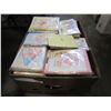 Image 2 : BOX OF 1000 GREETING CARDS