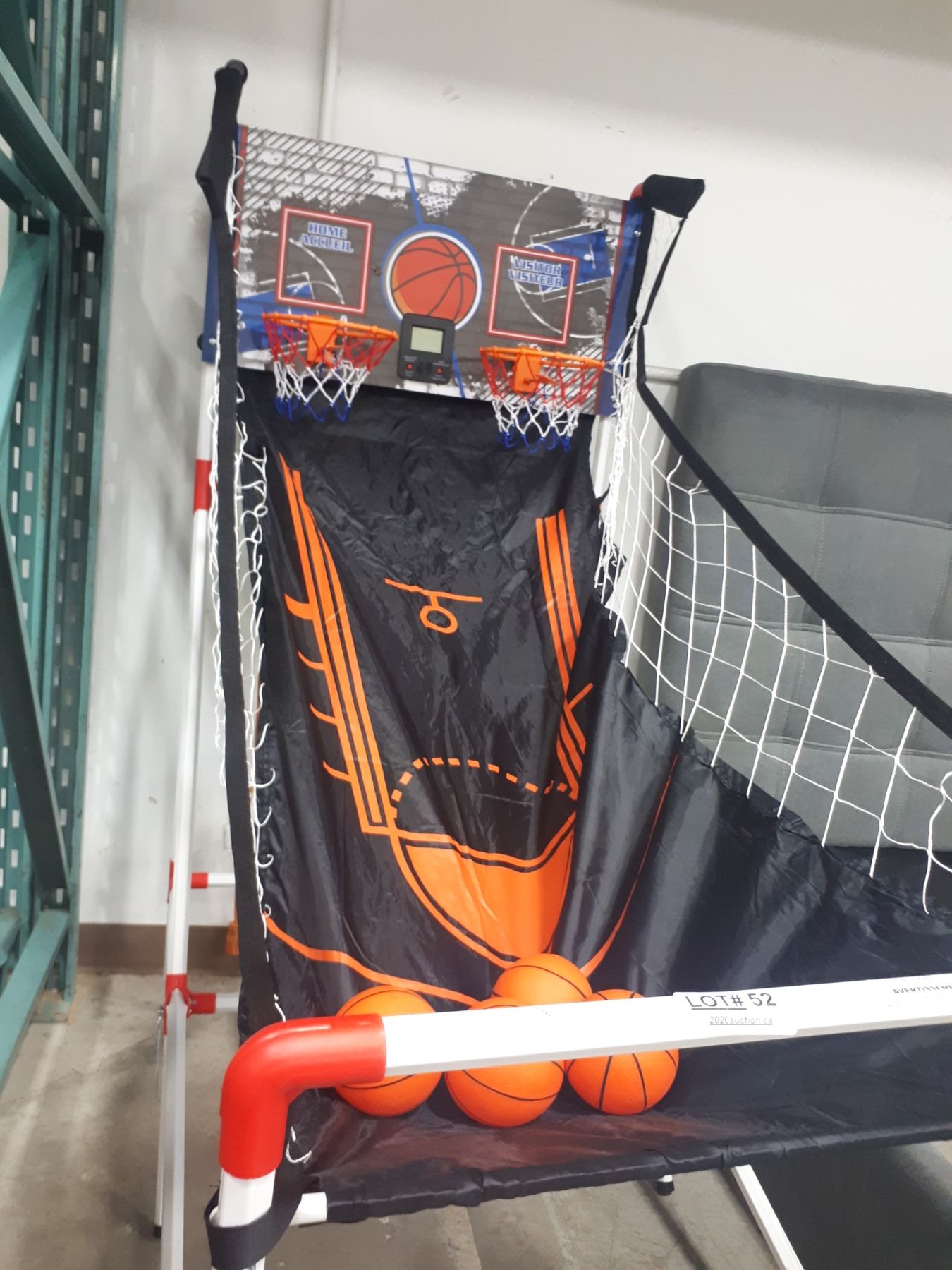 INDOOR BASKETBALL GAME