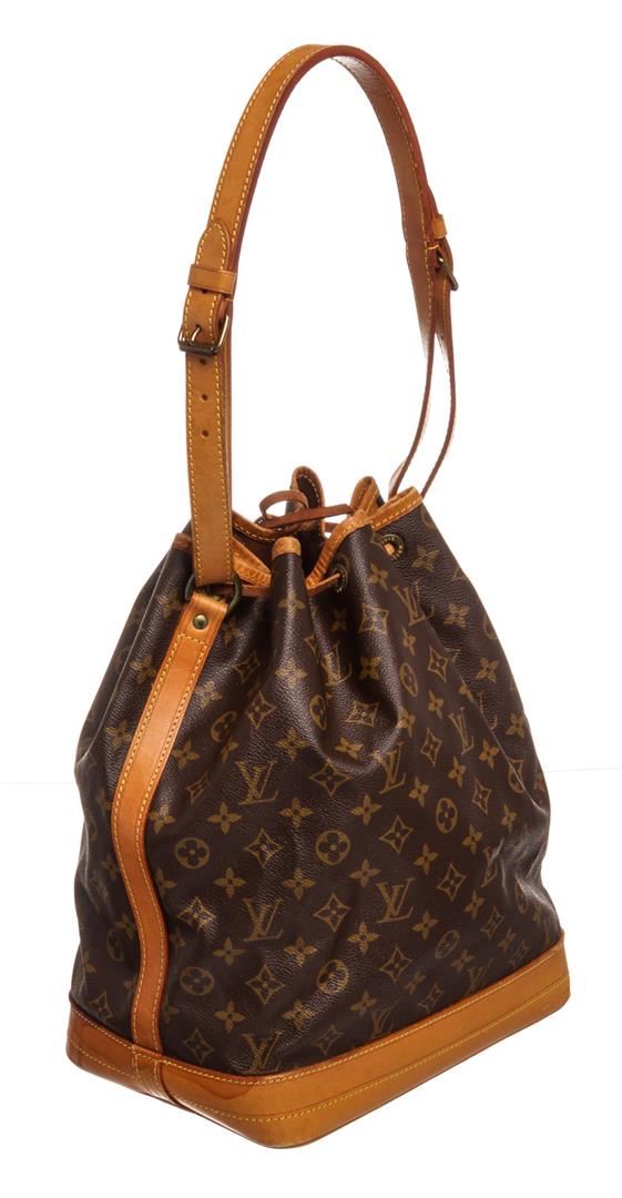 Louis Vuitton Drawstring Shoulder Bag | semashow.com