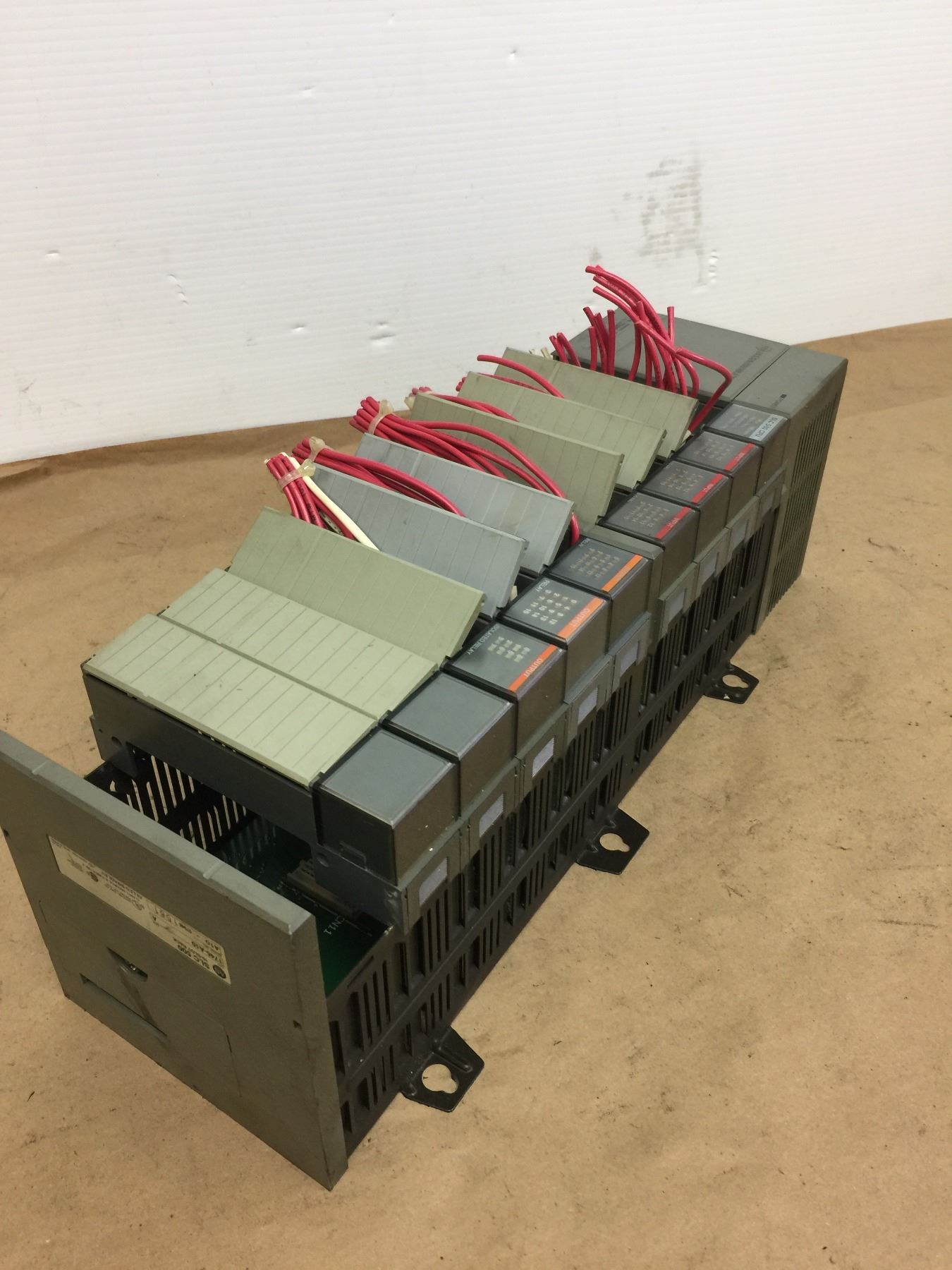 Allen-Bradley 1746-A10 SLC 500 10-Slot Rack w/ 1746-P2 Power Supply and ...