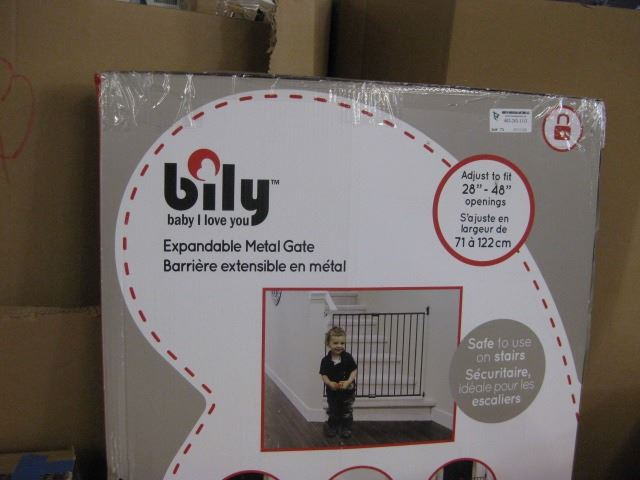 bily expandable metal gate