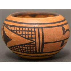 HOPI INDIAN POTTERY BOWL (ANT WOMAN)