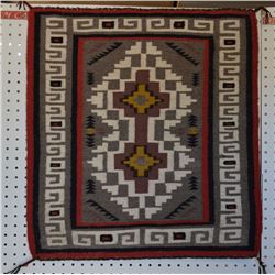 NAVAJO INDIAN TEXTILE