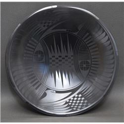 MATA ORTIZ POTTER PLATE (OSCAR QUEZADA)