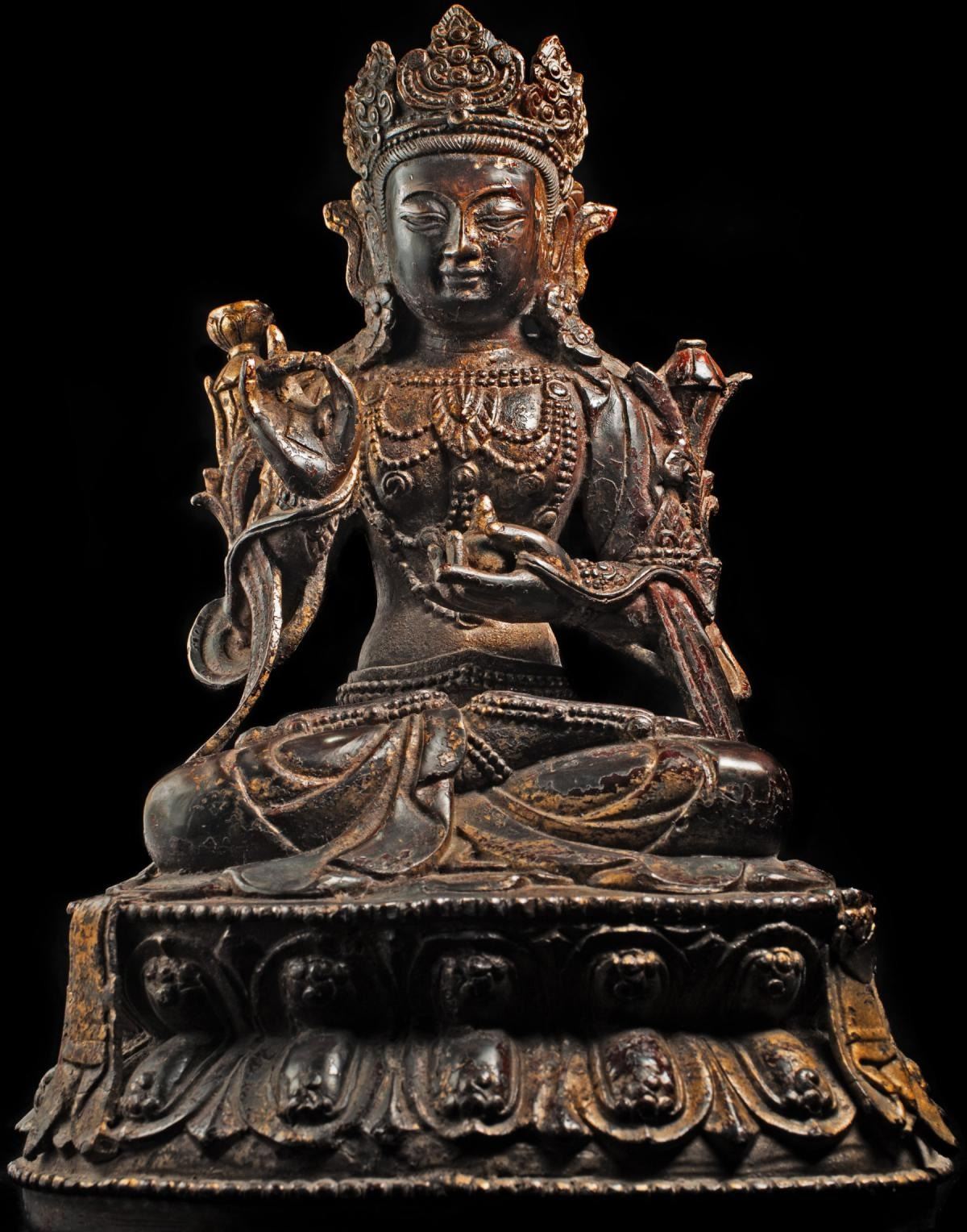 Antique Chinese Buddha Statue