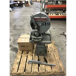 METEOR MODEL C GRINDING MACHINE W/ EXTRA GRIND WHEELS