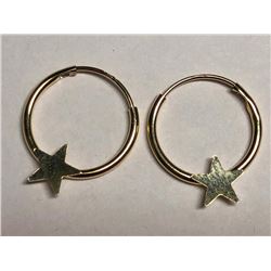 14KT Gold 2 Pairs of Hoop Earrings. Approx Retail $160