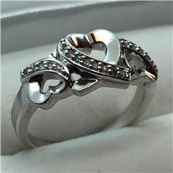 Sterling Silver Diamond(H,VVS-VS,0.15cts) Ring (~Size 7), Suggested Retail Value $500 (Estimated Sel
