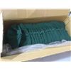 Image 3 : Case of Green Hats (24)
